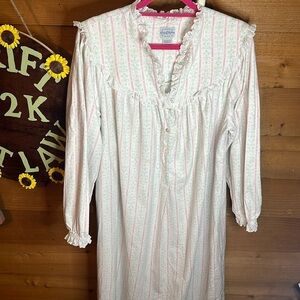 Lanz of Salzburg Red Rose Cotton Flannel Nightgown Maxi Dress Button Cottagecore